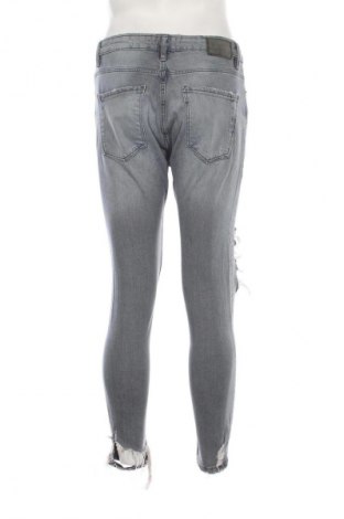 Férfi farmernadrág Pull&Bear, Méret M, Szín Szürke, Ár 7 800 Ft