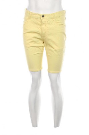 Ανδρικό κοντό παντελόνι H&M, Μέγεθος M, Χρώμα Κίτρινο, Τιμή 15,00 €