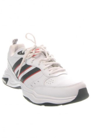 Мъжки обувки Adidas, Размер 44, Цвят Бял, Цена 204,99 лв.