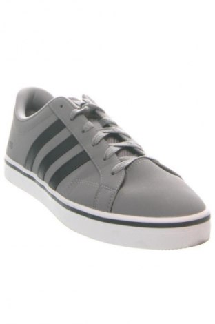 Obuwie męskie Adidas, Rozmiar 44, Kolor Szary, Cena 669,99 zł