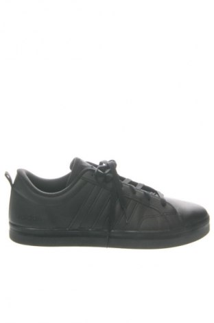 Férfi cipők
 Adidas, Méret 45, Szín Fekete, Ár 19 289 Ft