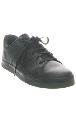 Férfi cipők
 Adidas, Méret 45, Szín Fekete, Ár 19 289 Ft