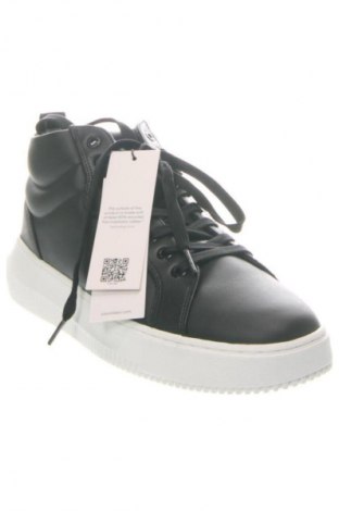 Férfi cipők
 Calvin Klein Jeans, Méret 41, Szín Fekete, Ár 43 959 Ft