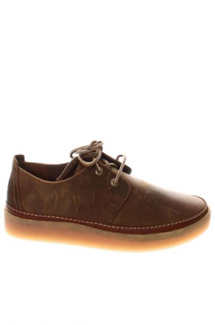 Мъжки обувки Clarks, Размер 42, Цвят Кафяв, Цена 177,99 лв.