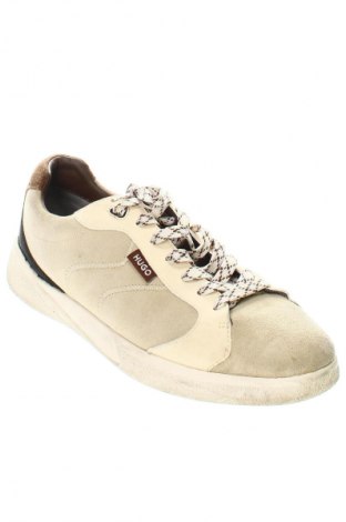 Férfi cipők
 Hugo Boss, Méret 42, Szín Bézs, Ár 36 899 Ft