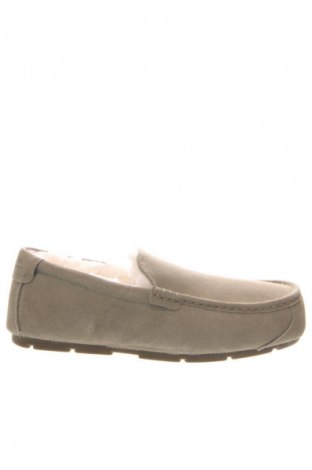 Férfi cipők
 Koolaburra by UGG, Méret 45, Szín Bézs, Ár 40 329 Ft