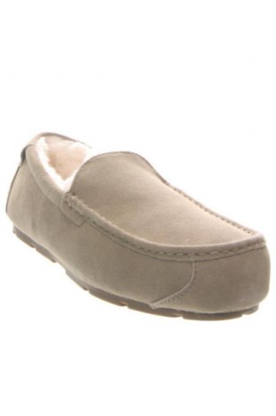 Férfi cipők
 Koolaburra by UGG, Méret 45, Szín Bézs, Ár 40 329 Ft
