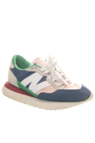 Încălțăminte bărbătească New Balance, Mărime 40, Culoare Multicolor, Preț 234,21 Lei