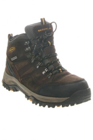 Férfi cipők
 Skechers, Méret 43, Szín Barna, Ár 18 349 Ft