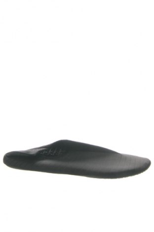 Férfi cipők
 Unbranded, Méret 46, Szín Fekete, Ár 10 569 Ft