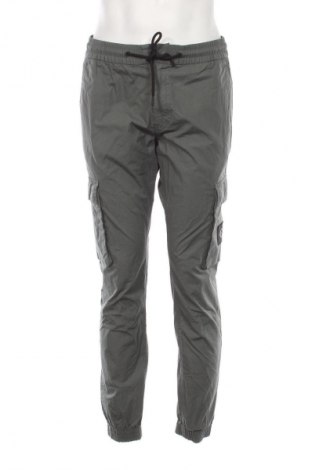 Мъжки панталон Calvin Klein Jeans, Размер M, Цвят Зелен, Цена 159,99 лв.