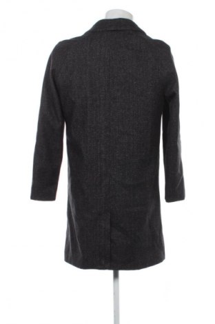 Мъжко палто Bershka, Размер S, Цвят Черен, Цена 69,99 лв.