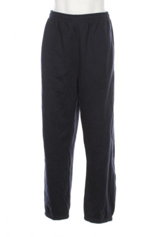 Męskie spodnie sportowe Urban Classics, Rozmiar 3XL, Kolor Niebieski, Cena 305,99 zł