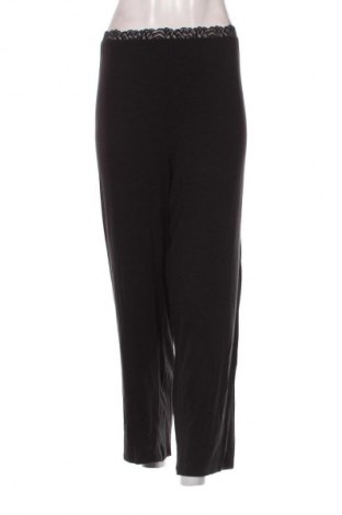 Piżama
 Calvin Klein, Rozmiar S, Kolor Czarny, Cena 245,99 zł