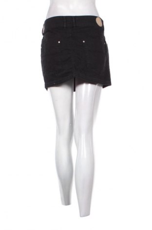 Fustă Bershka, Mărime M, Culoare Negru, Preț 76,00 Lei