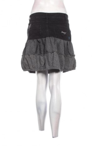 Sukně Desigual, Velikost M, Barva Vícebarevné, Cena  889,00 Kč