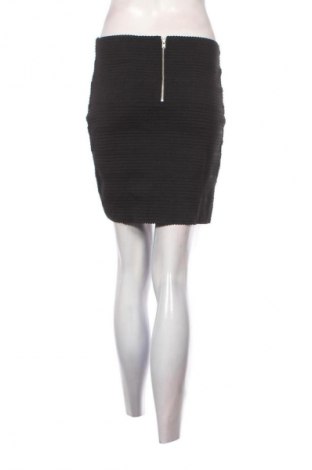 Sukně H&M Divided, Velikost S, Barva Černá, Cena  309,00 Kč