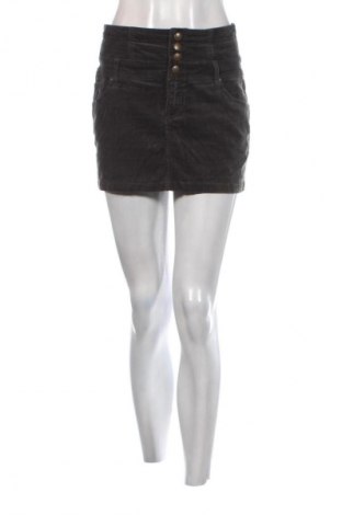 Rock ONLY, Größe M, Farbe Schwarz, Preis € 13,99