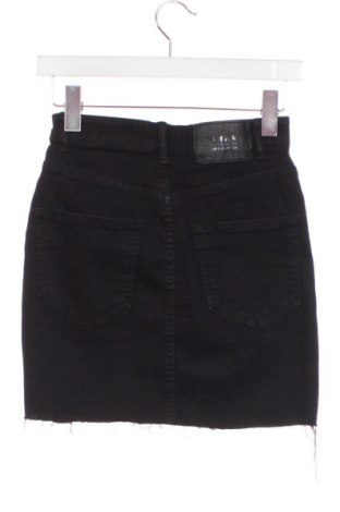 Rock Pull&Bear, Größe S, Farbe Schwarz, Preis € 14,83