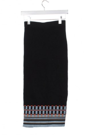 Sukně River Island, Velikost XS, Barva Černá, Cena  659,00 Kč
