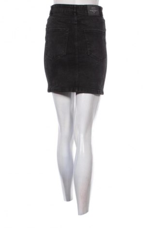 Fustă Stradivarius, Mărime S, Culoare Negru, Preț 76,32 Lei