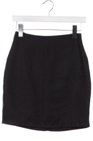 Rock Trendyol, Größe XS, Farbe Schwarz, Preis 47,57 €