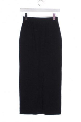 Sukňa Uniqlo, Veľkosť XS, Farba Čierna, Cena  47,57 €