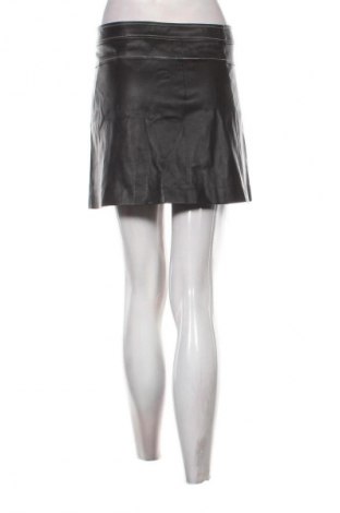 Φούστα Zara Trafaluc, Μέγεθος S, Χρώμα Μαύρο, Τιμή 20,92 €
