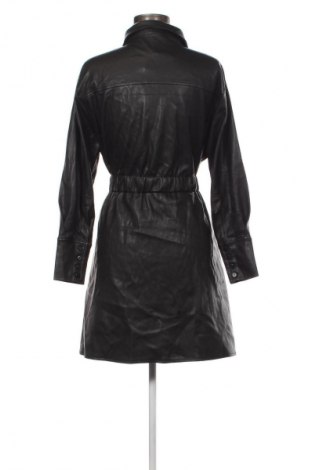Kleid About You, Größe M, Farbe Schwarz, Preis € 18,69