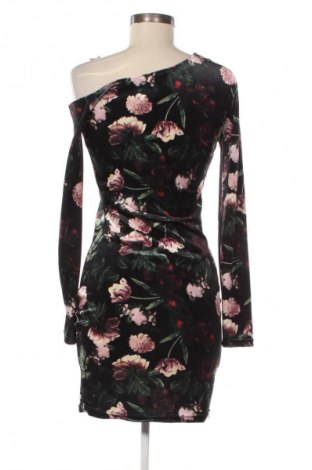 Kleid Amisu, Größe M, Farbe Mehrfarbig, Preis € 20,99