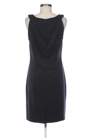 Kleid Apparel, Größe M, Farbe Mehrfarbig, Preis € 15,00