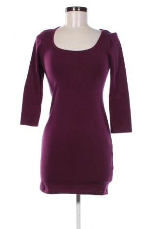 Kleid Atmosphere, Größe M, Farbe Lila, Preis € 14,83