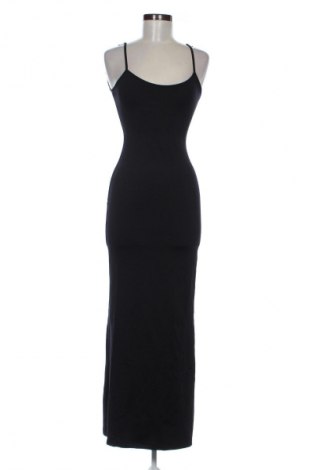 Φόρεμα Bershka, Μέγεθος M, Χρώμα Μαύρο, Τιμή 14,83 €