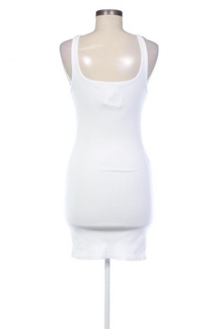 Kleid Bershka, Größe L, Farbe Weiß, Preis 14,83 €