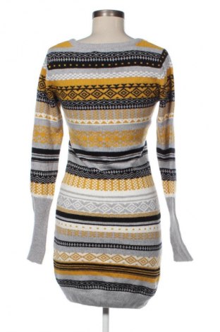 Kleid Bershka, Größe M, Farbe Mehrfarbig, Preis 14,77 €
