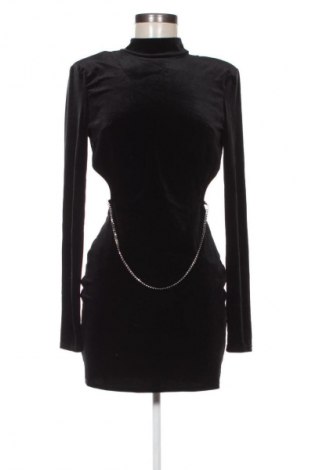 Kleid Bershka, Größe L, Farbe Schwarz, Preis € 40,99
