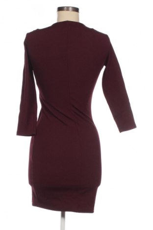 Kleid Bershka, Größe M, Farbe Rot, Preis 14,77 €