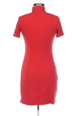 Šaty  Bershka, Veľkosť S, Farba Červená, Cena  14,83 €