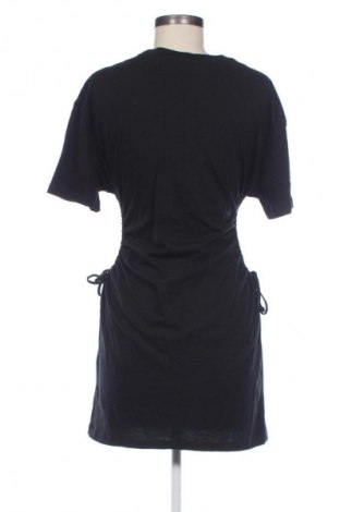 Φόρεμα Bershka, Μέγεθος S, Χρώμα Μαύρο, Τιμή 14,91 €