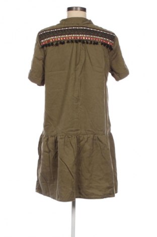 Kleid C&A, Größe M, Farbe Grün, Preis € 24,57