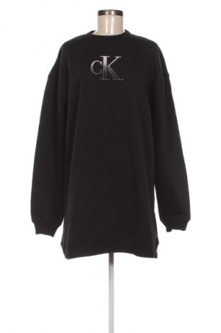 Рокля Calvin Klein Jeans, Размер M, Цвят Черен, Цена 132,99 лв.
