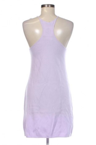 Рокля Calvin Klein Jeans, Размер XS, Цвят Лилав, Цена 112,99 лв.