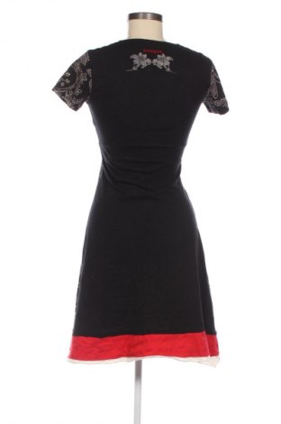 Šaty  Desigual, Velikost S, Barva Vícebarevné, Cena  1 038,00 Kč