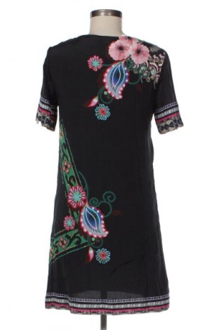 Šaty  Desigual, Veľkosť M, Farba Viacfarebná, Cena  41,94 €
