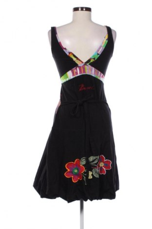 Šaty  Desigual, Veľkosť M, Farba Viacfarebná, Cena  41,98 €