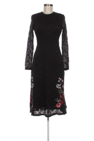 Šaty  Desigual, Velikost L, Barva Černá, Cena  3 049,00 Kč