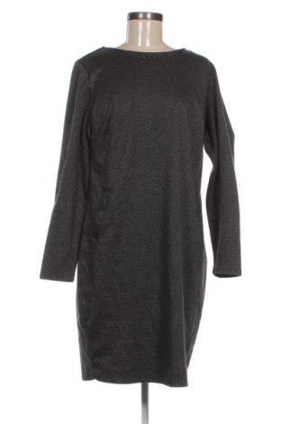 Kleid Essentials, Größe M, Farbe Mehrfarbig, Preis € 20,99