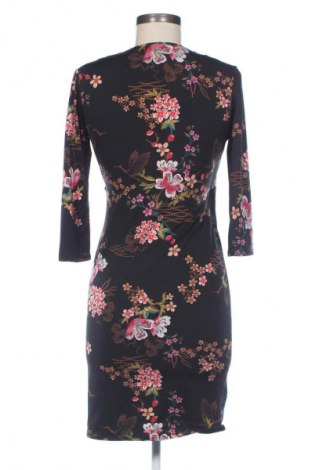 Kleid F&F, Größe M, Farbe Mehrfarbig, Preis € 14,83