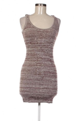 Kleid FIRST, Größe M, Farbe Mehrfarbig, Preis 18,99 €