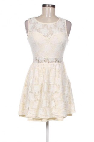 Rochie Fb Sister, Mărime S, Culoare Ecru, Preț 77,17 Lei